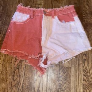 Multicolored orange jean shorts
